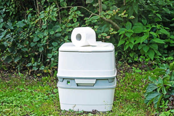 Best Porta potty delivery and setup  in Nelsonville, OH